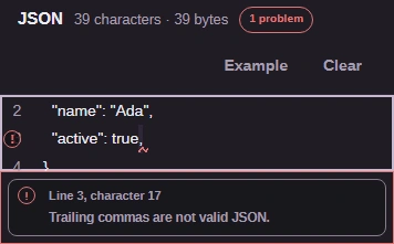 JSON input with the trailing-comma problem selected.